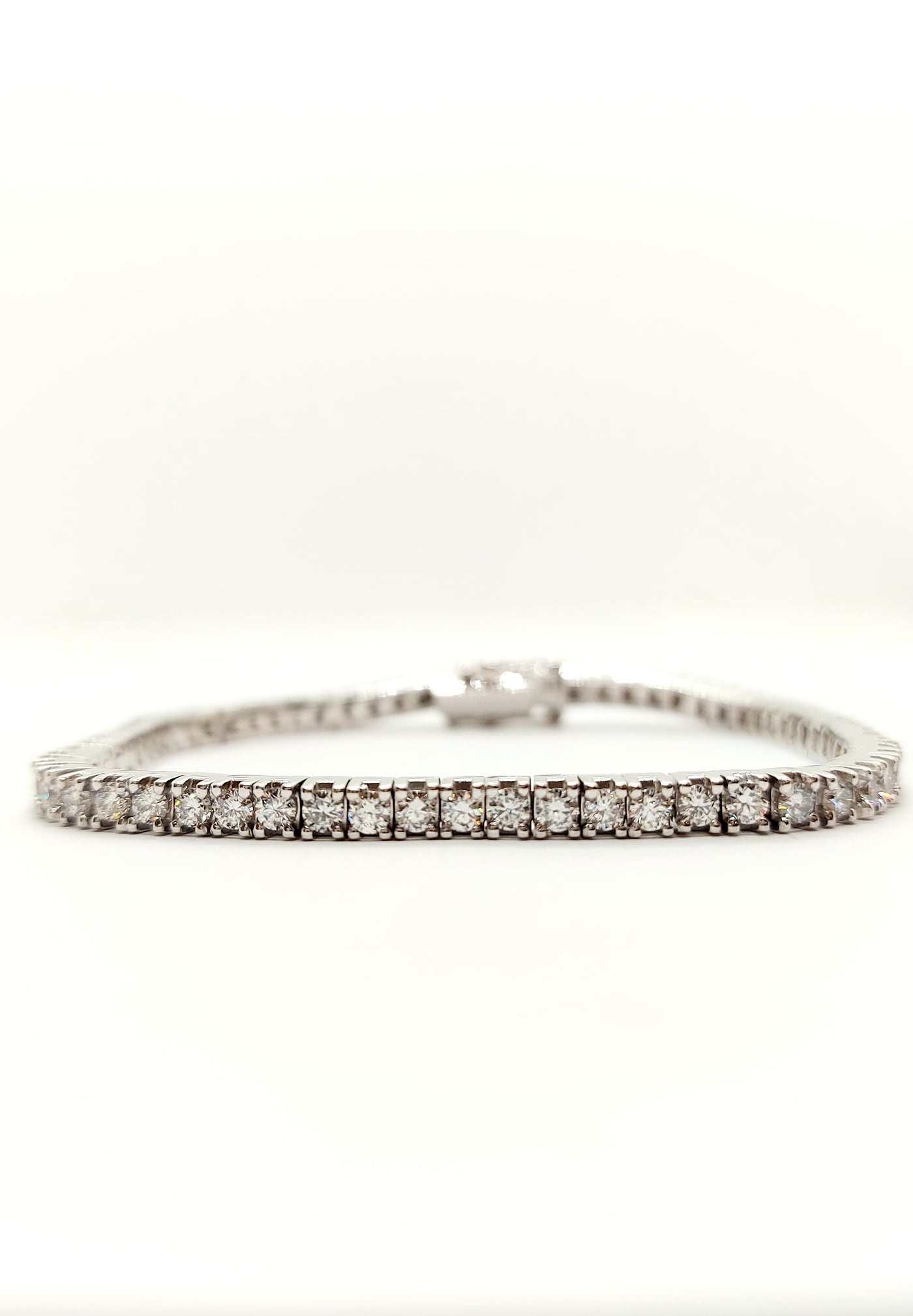 14k White Gold Tennis Bracelet with 5pt lab diamonds