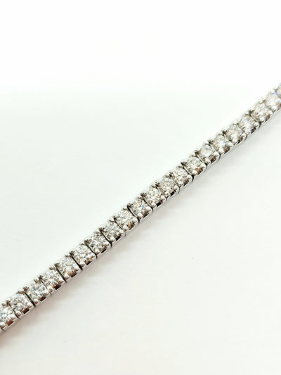 14k White Gold Tennis Bracelet with 5pt lab diamonds