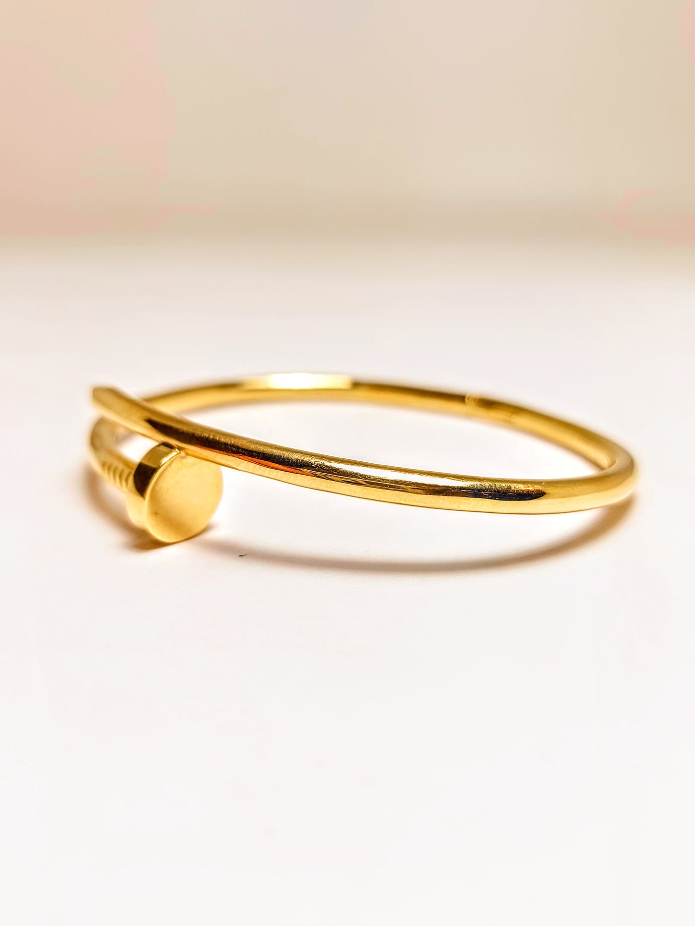 Gold Bangle Clou Bracelet