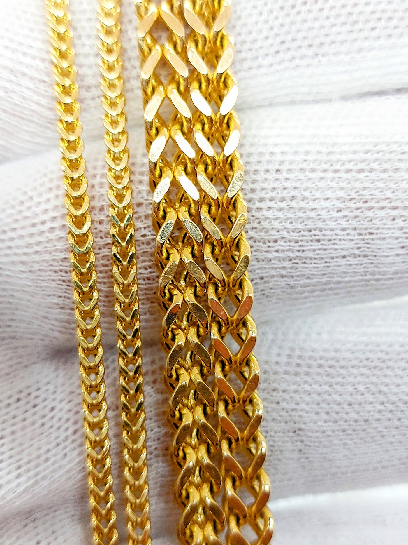 Solid 10K Italian Gold Franco Box Chain 1.5mm 2mm 2.5mm 3mm 4mm 4.5mm Ladies Gold Chain, Man Gold Chain, Diamond-Cut 10K Gold Franco Chain