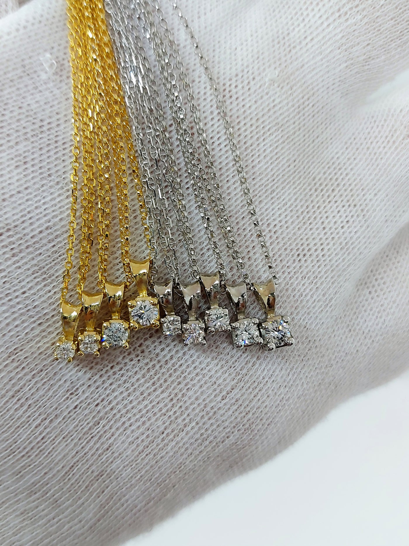 Diamond solitaire necklace / Diamond 4 prong Necklace / Diamond Prong Setting / Dainty Diamond Necklace / Handmade / Mothers Day Sale / Sturdy Diamond Setting / Customizable Diamond Necklace