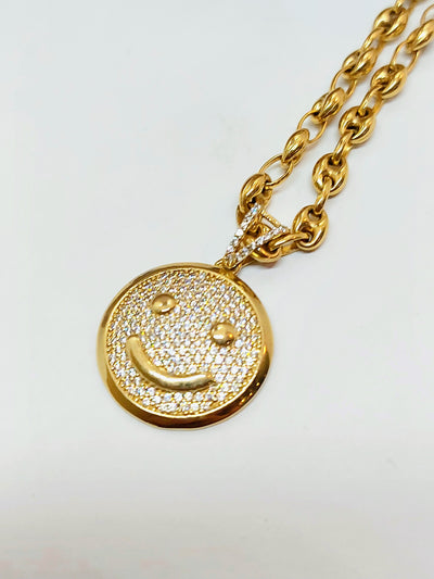 10k Solid Gold Happy face Pendant