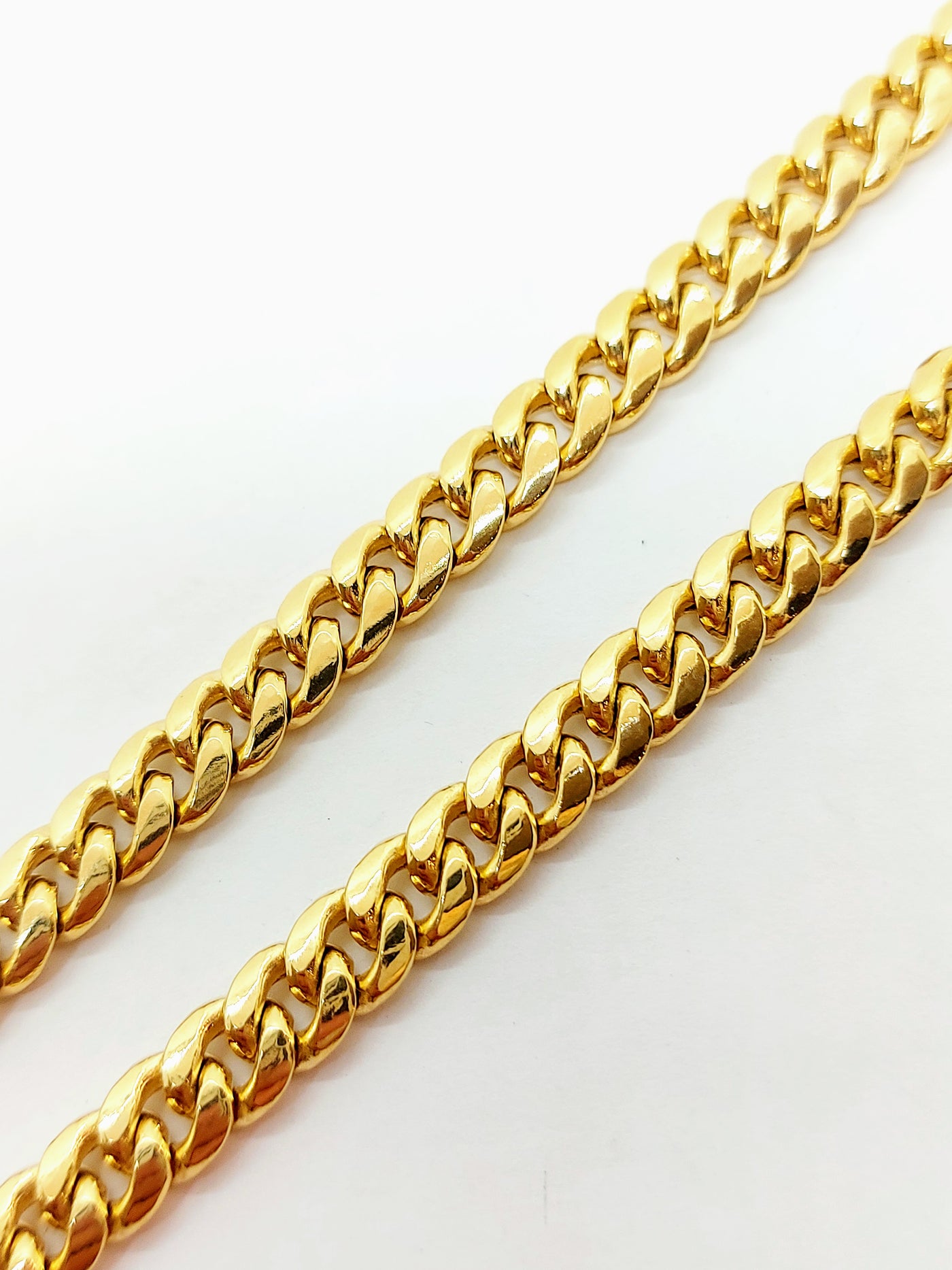 10k Gold Cuban chain ~6mm