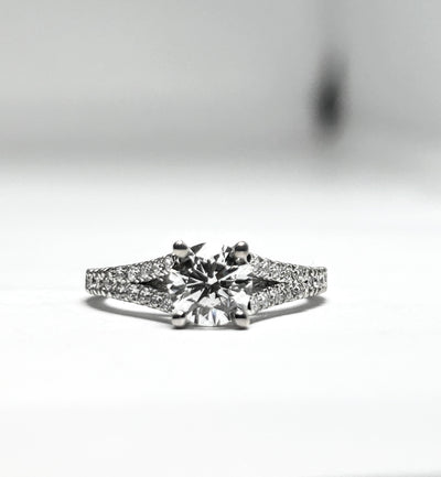 Split Shank 1ct lab diamond Round cut Engagement Ring