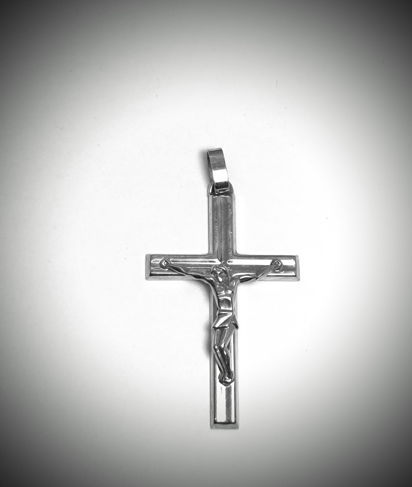 10k White Gold cross with Jesus