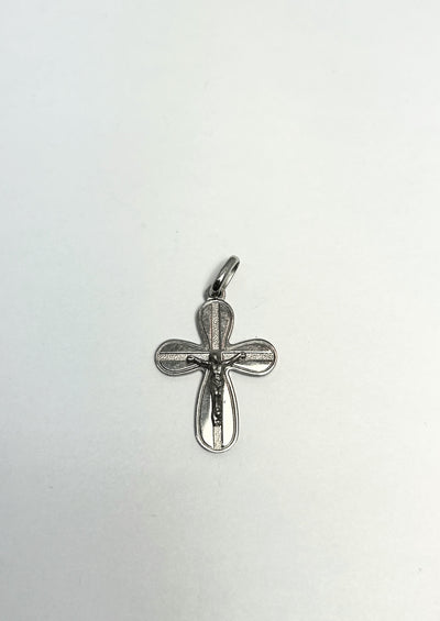 10k White Gold cross pendant with Jesus