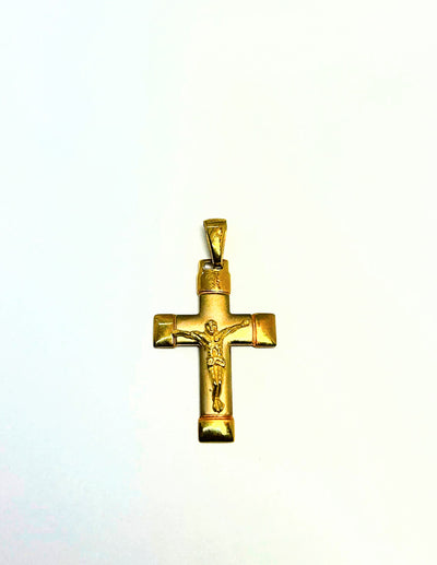 10k Gold Cross pendant with Jesus