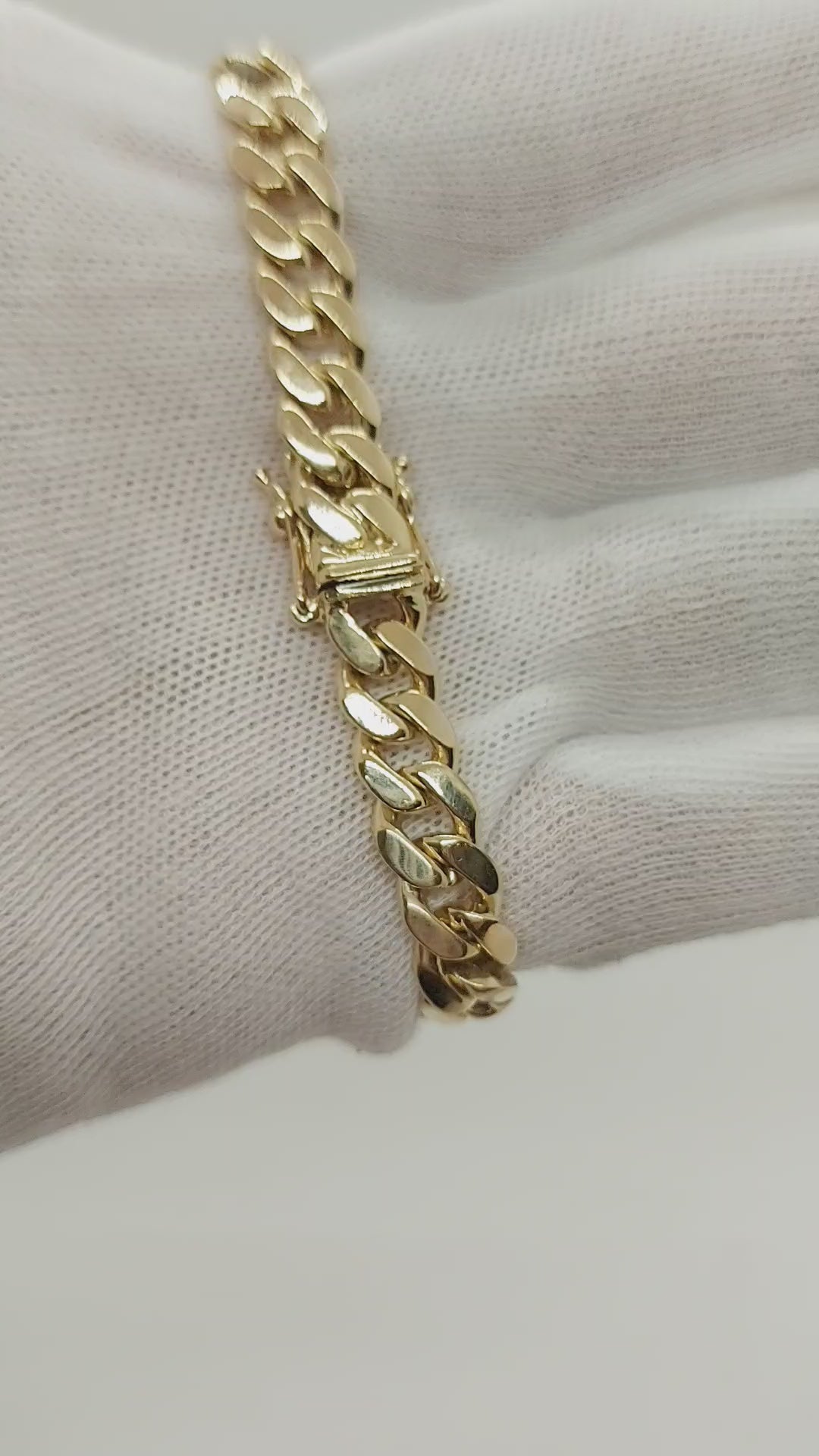 10k Gold Cuban Bracelet Italian made