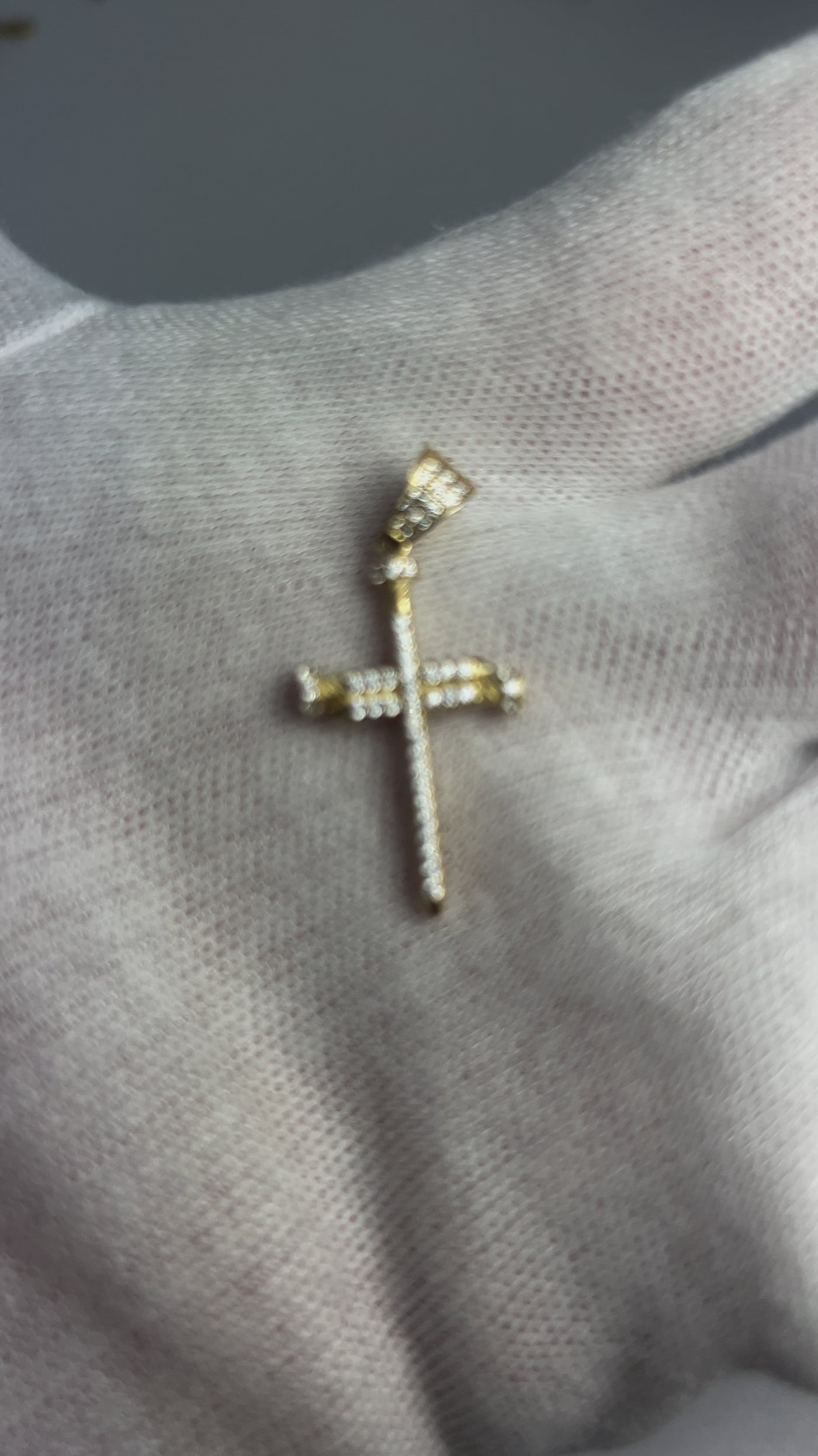 10k Nail cross pendant