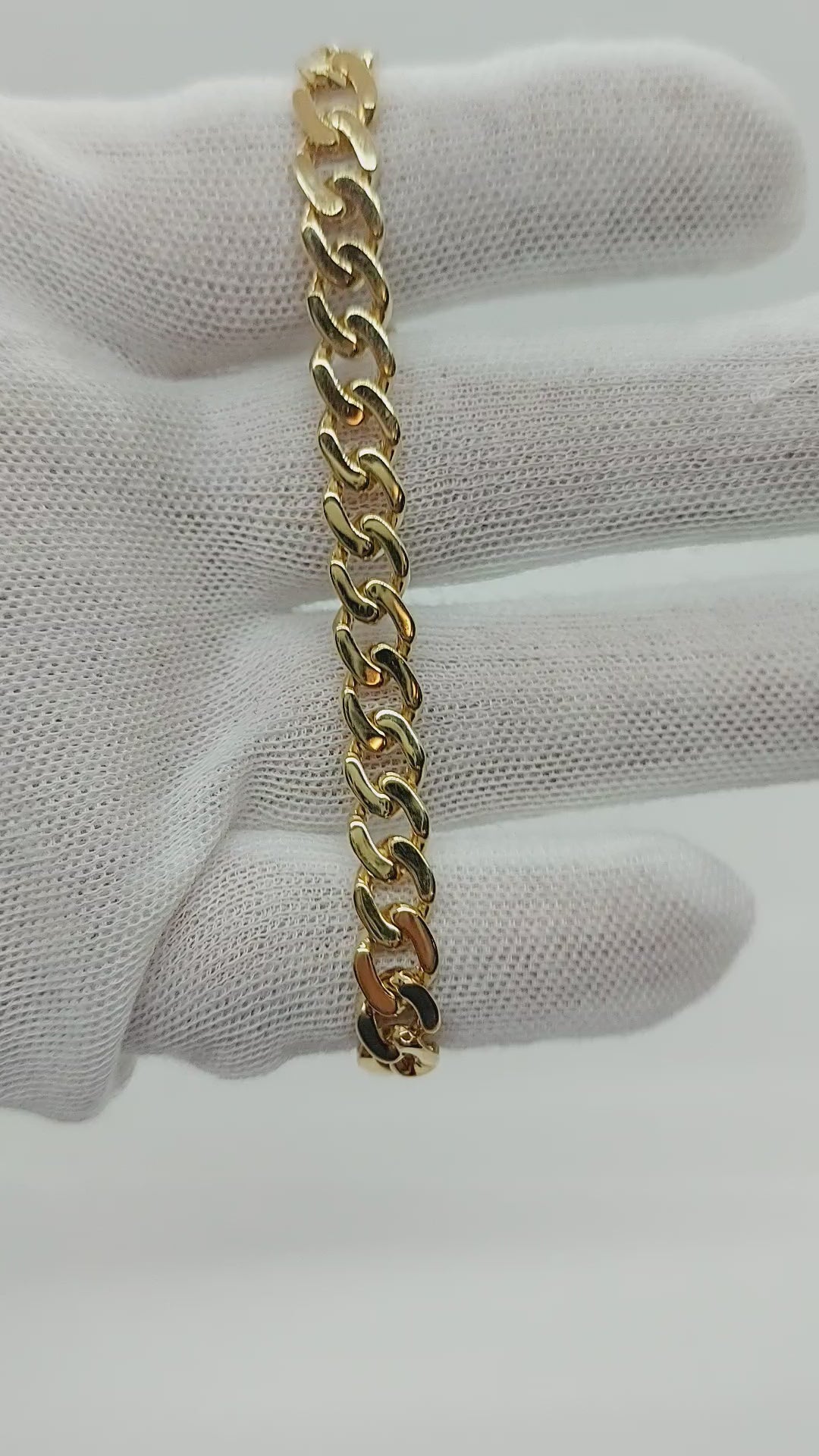 10k Gold Hollow Curb link Bracelet