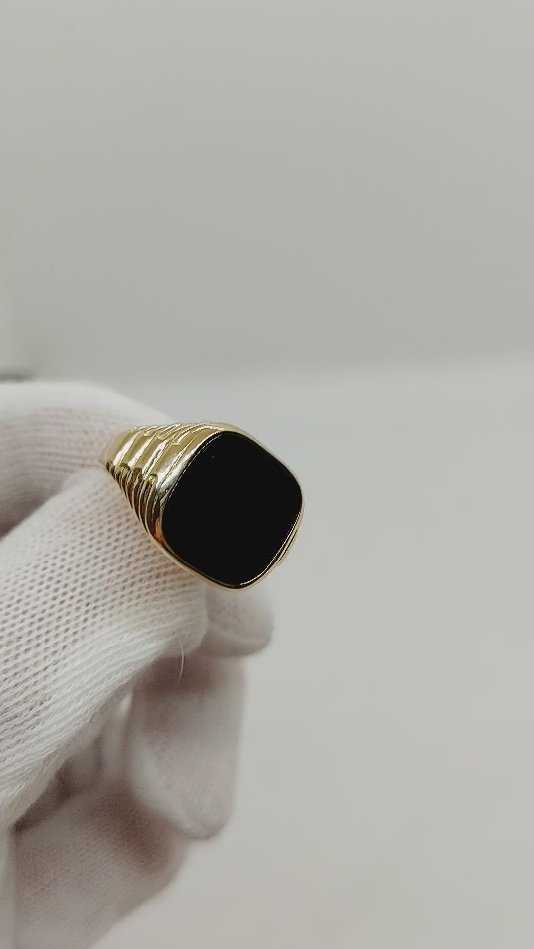 10k Gold Chevalier Square Onyx Ring