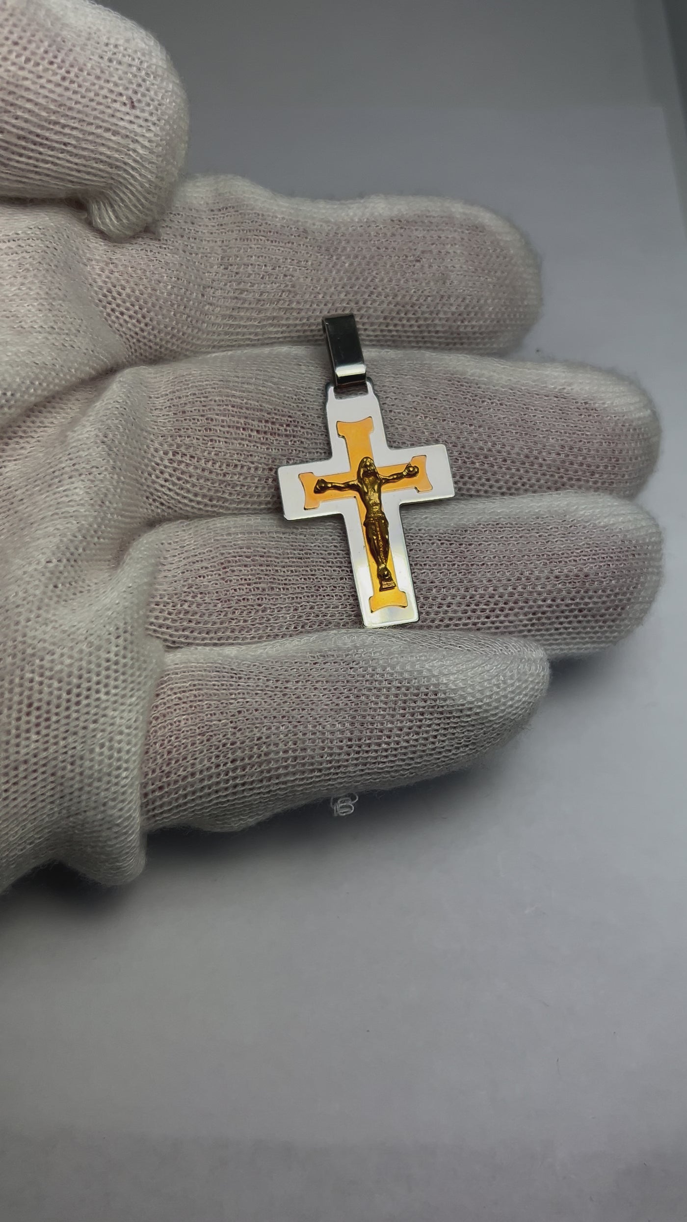 10k Cross pendant 2 tone