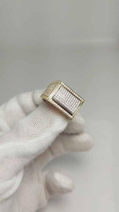 10k Gold ring with CZ