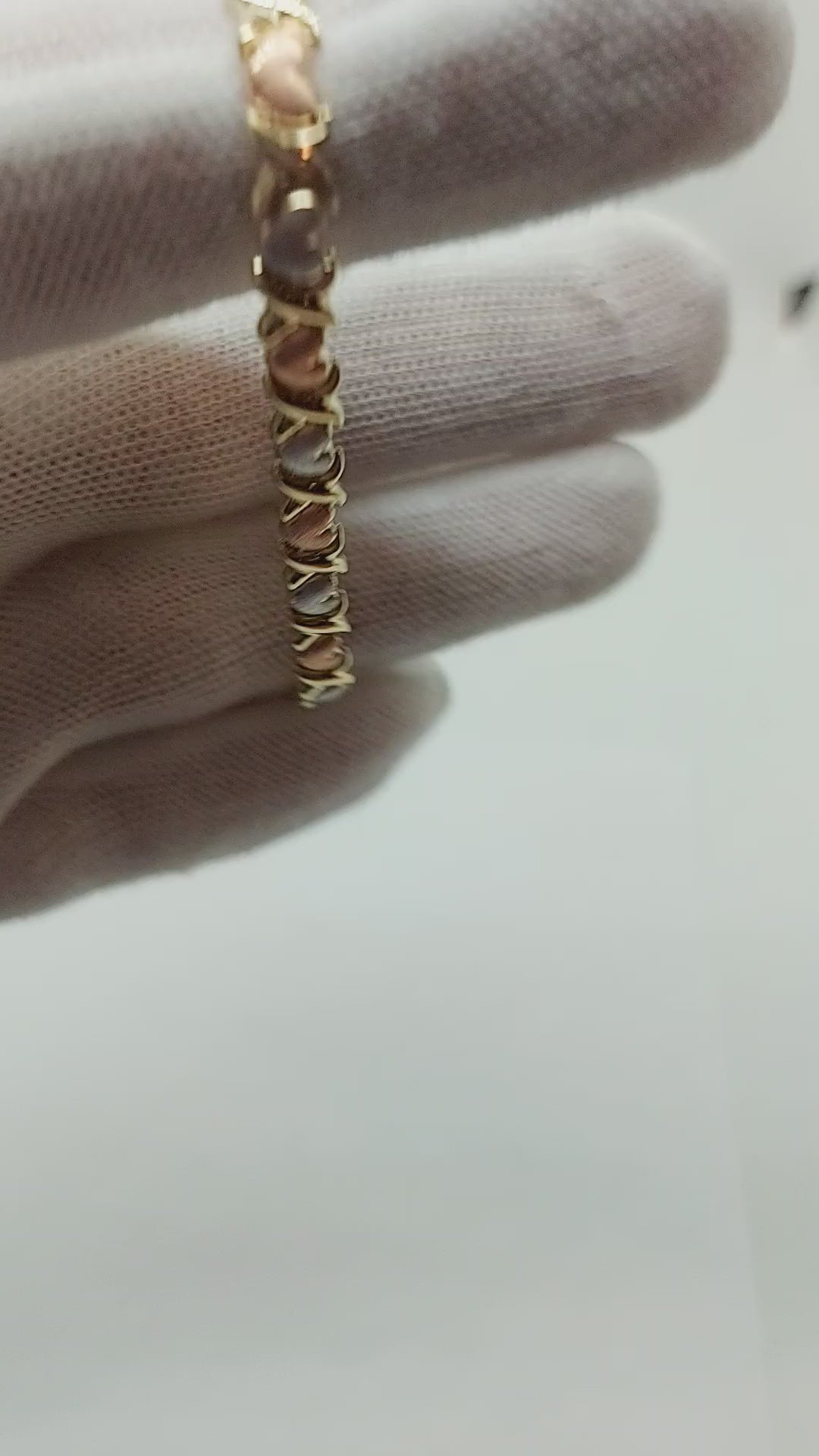 10k Gold 3 tone heart bracelet