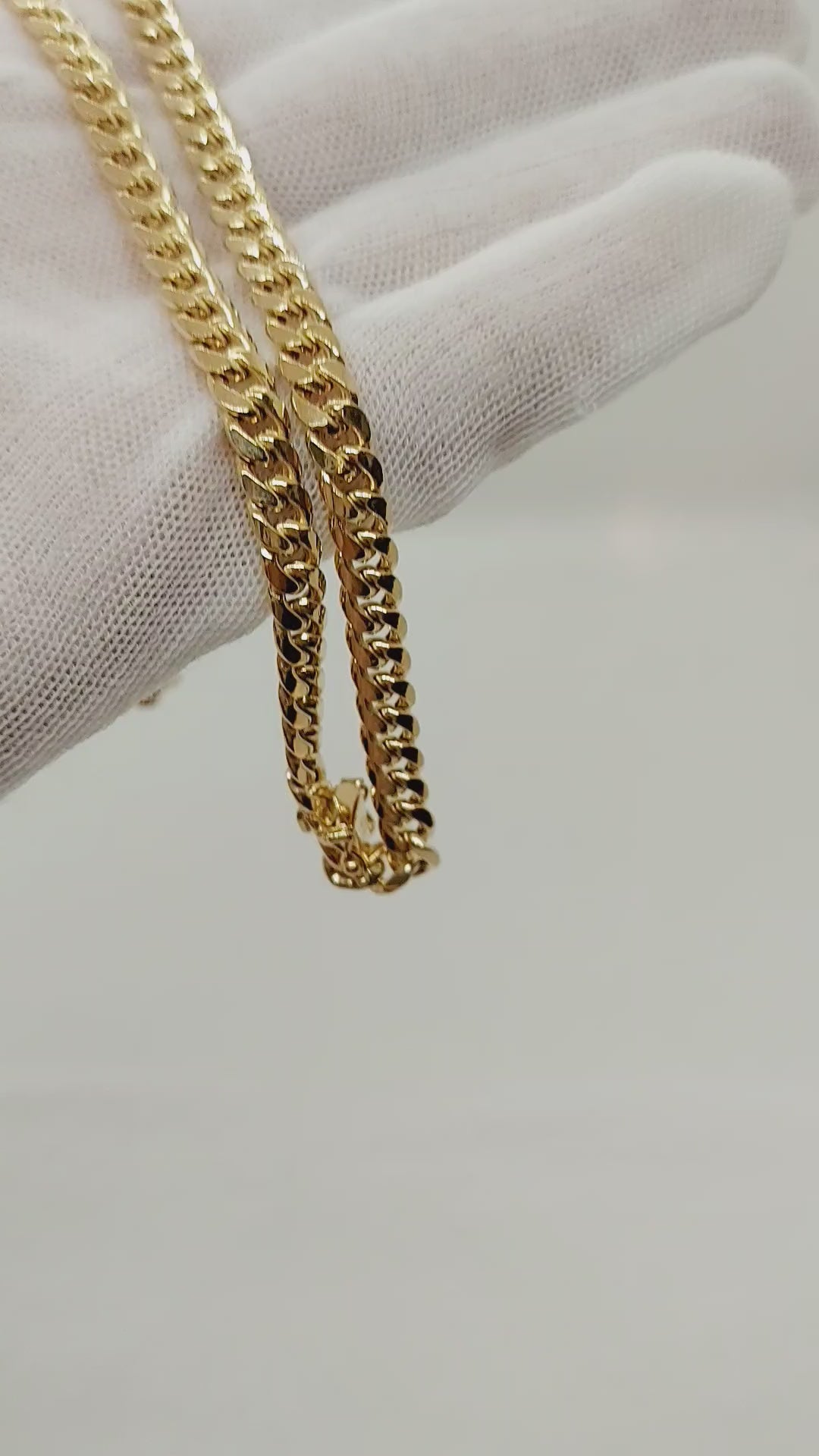 10k Gold Cuban chain ~6mm