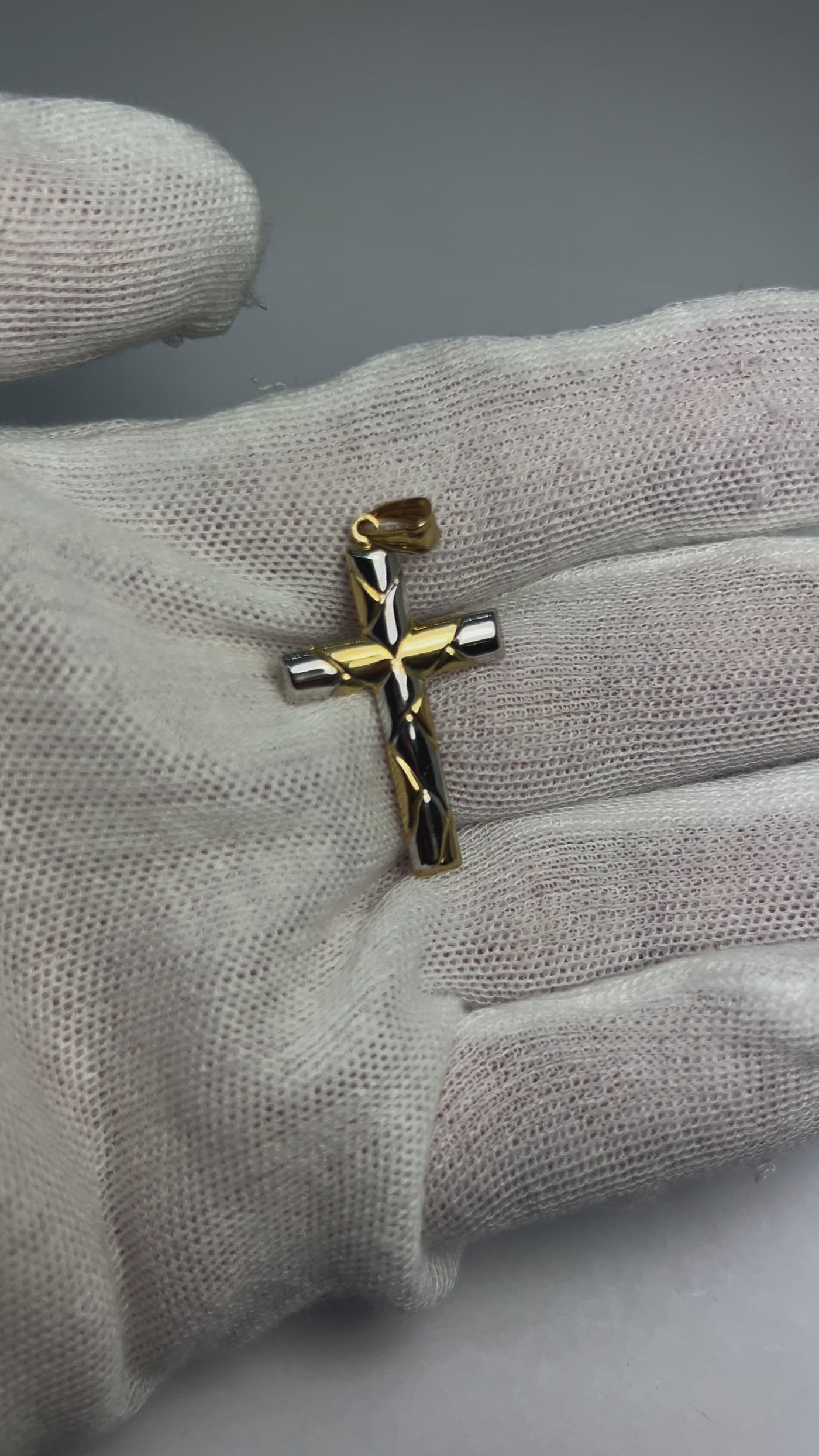 10k gold Cross pendant with crowns of thorns