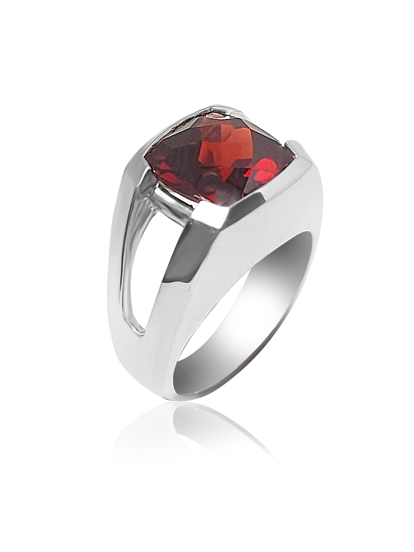 Birthstone Ring with Garnet stone