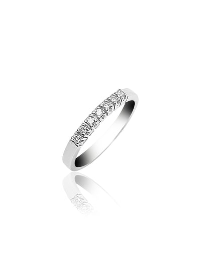 Wedding Ring with seven Round cut Diamonds