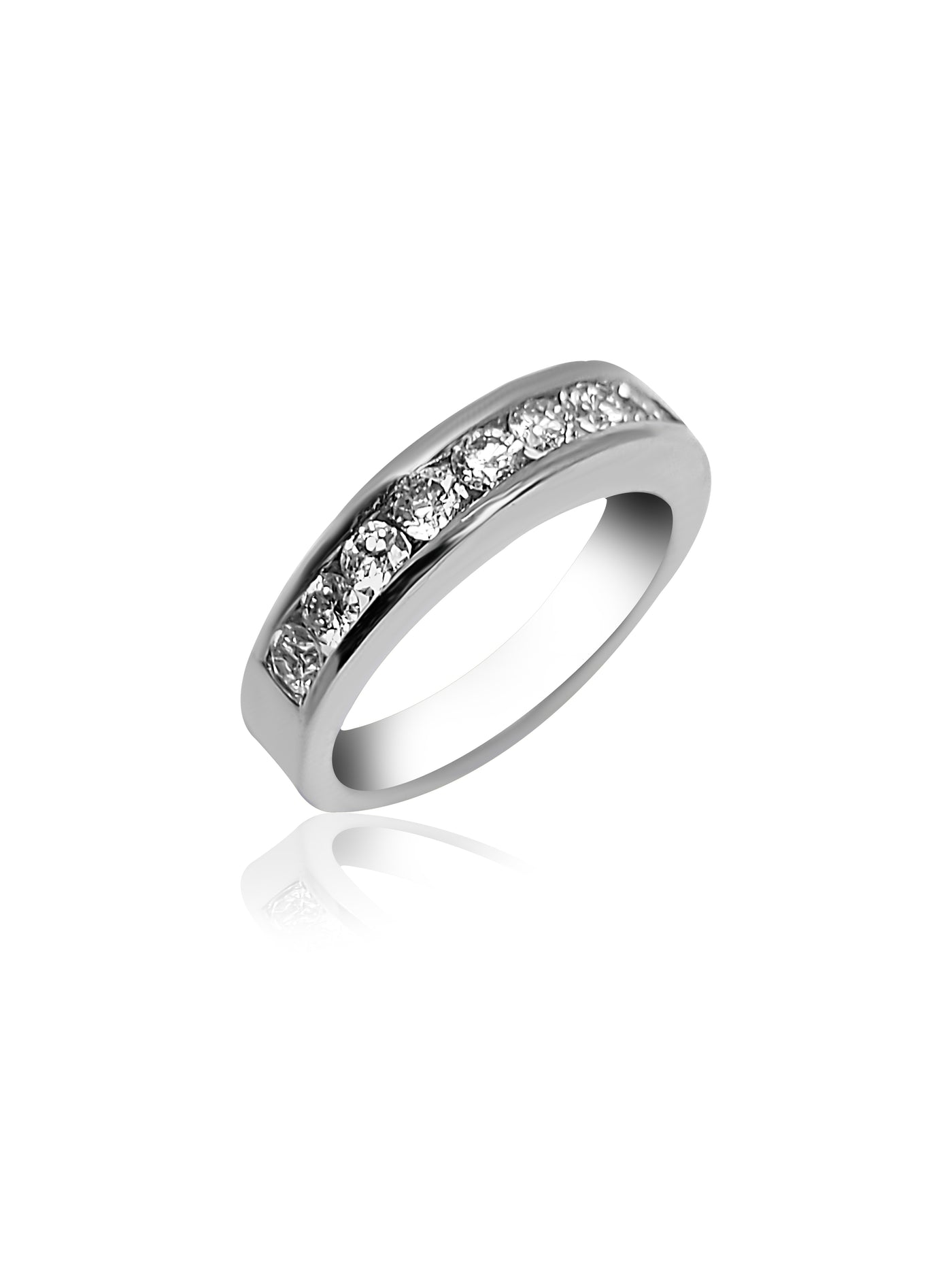 Pavé wedding Ring with nine Round cut diamonds