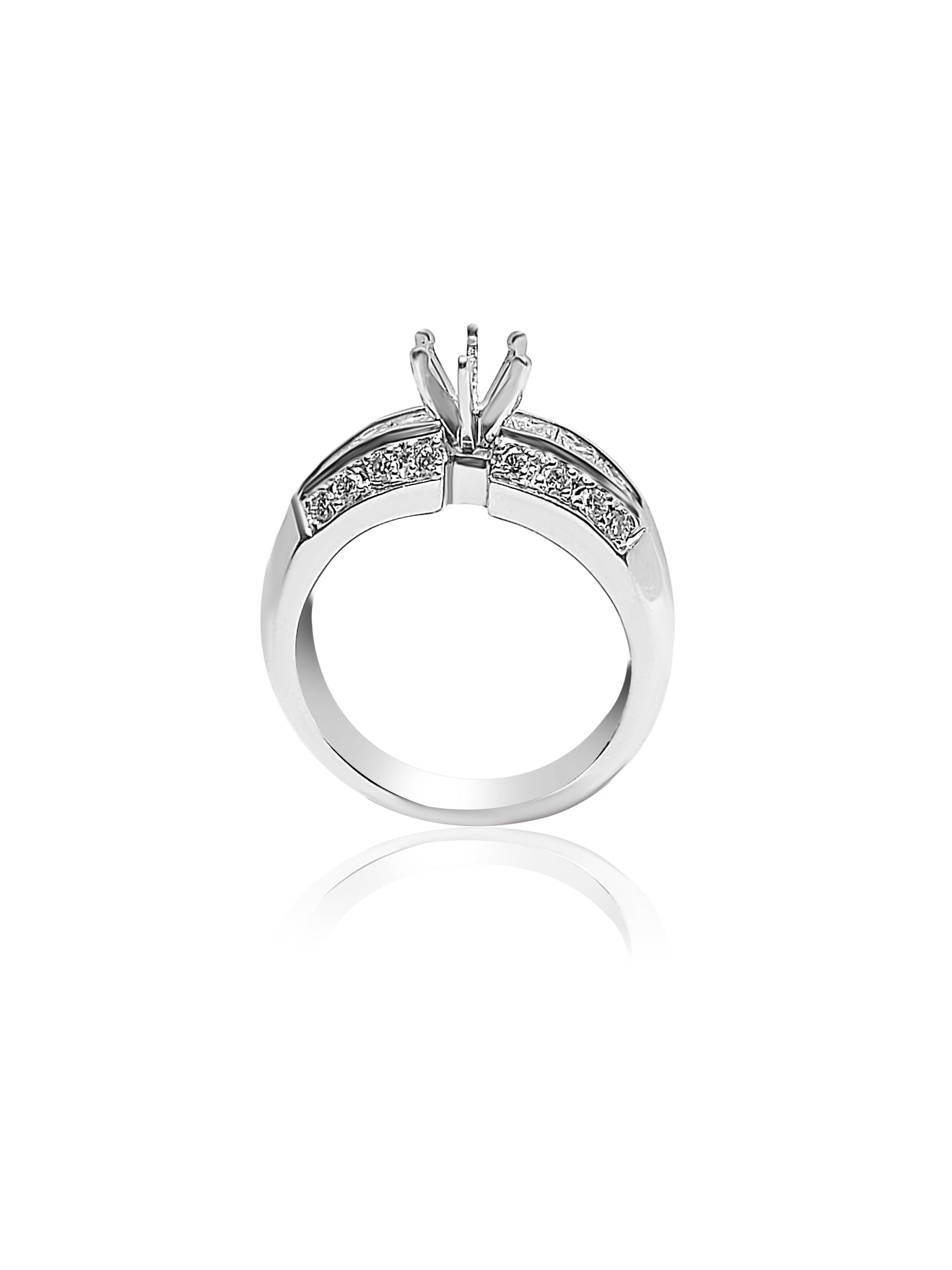 Engagement Ring with customizable stone and 0.80ct Round cut Diamonds