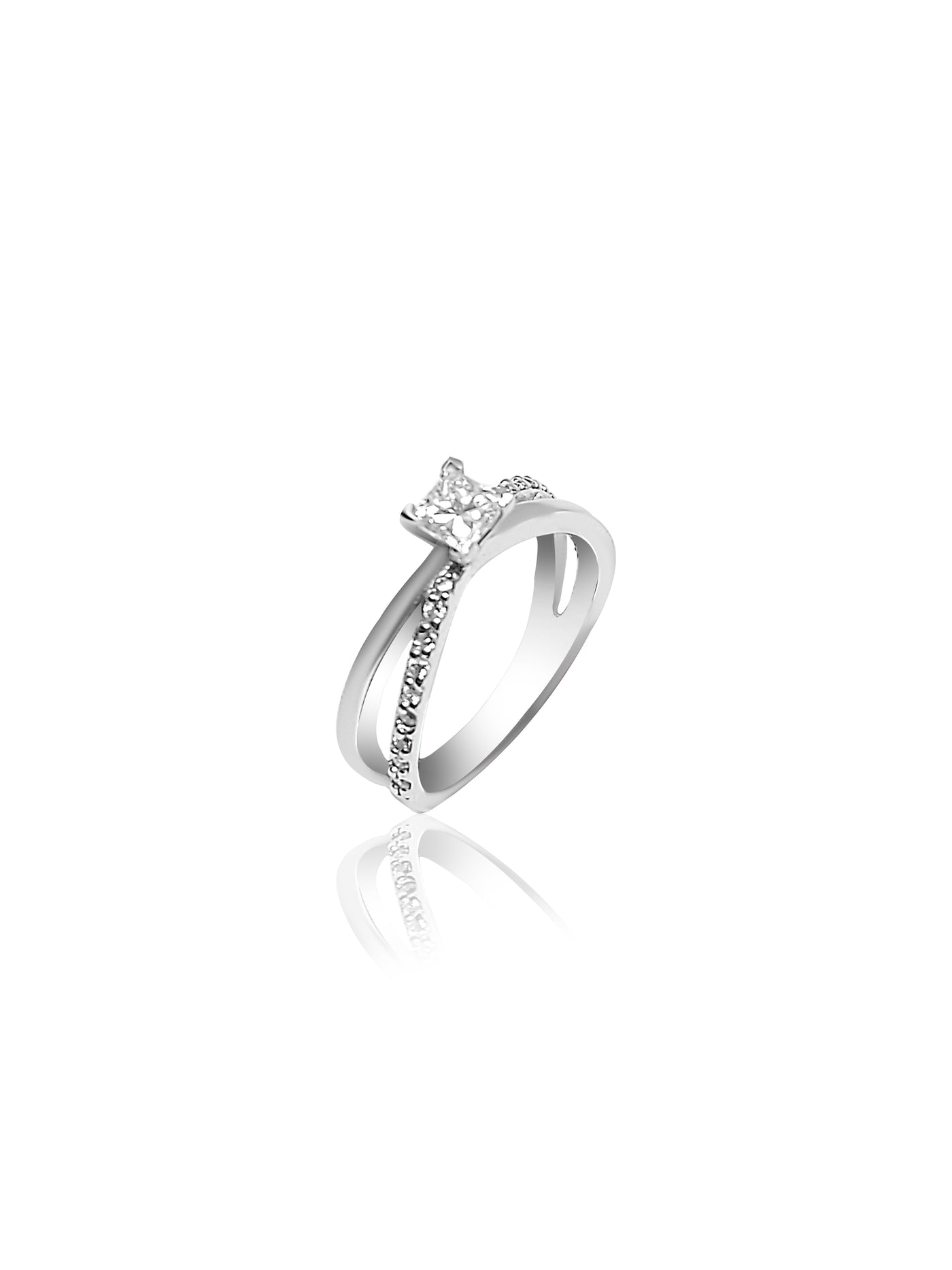 14k White Gold Engagement Ring, center diamond 0.47ct, side diamonds 0.27ct