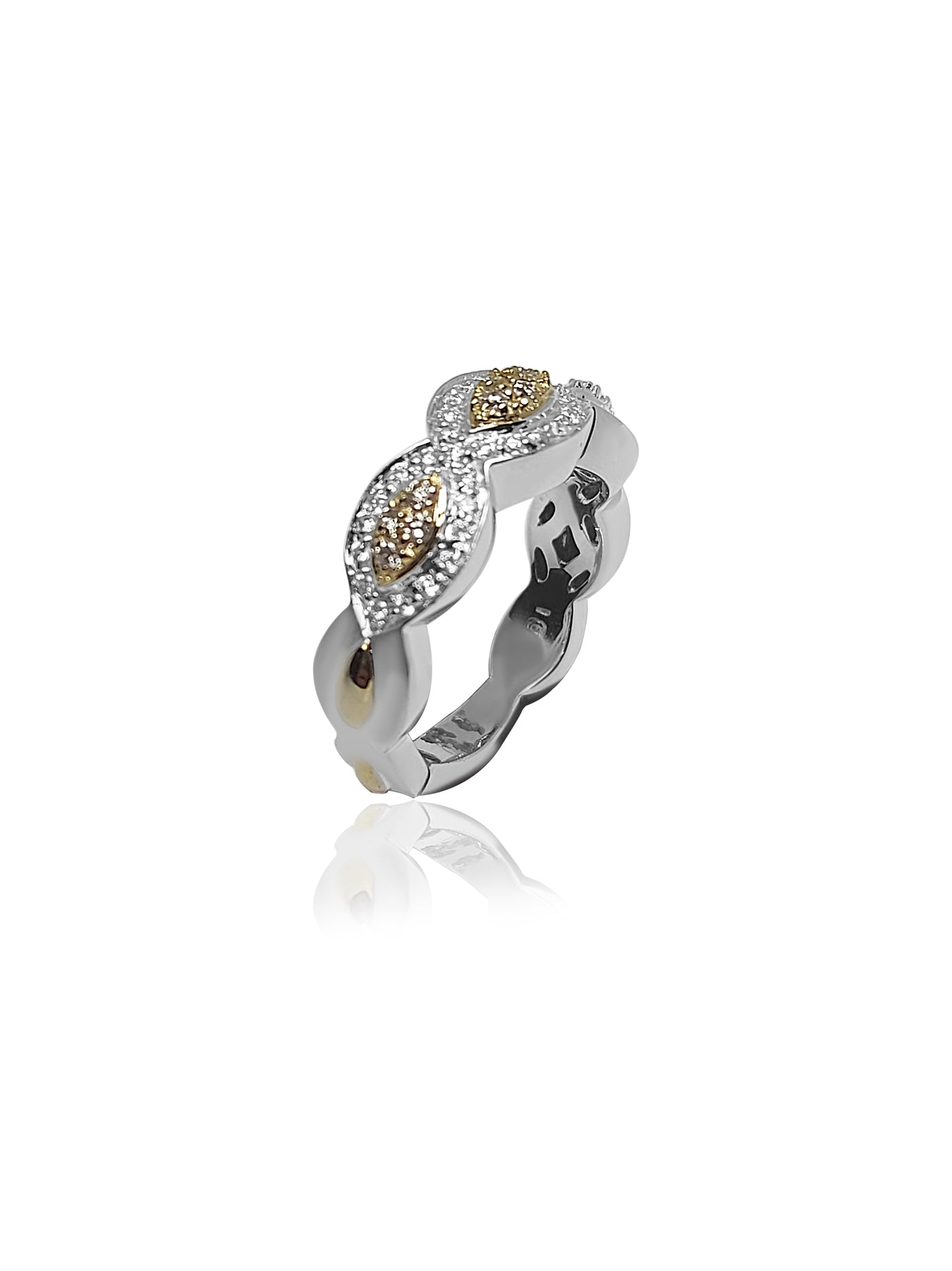 Fancy Ring two tone with diamonds