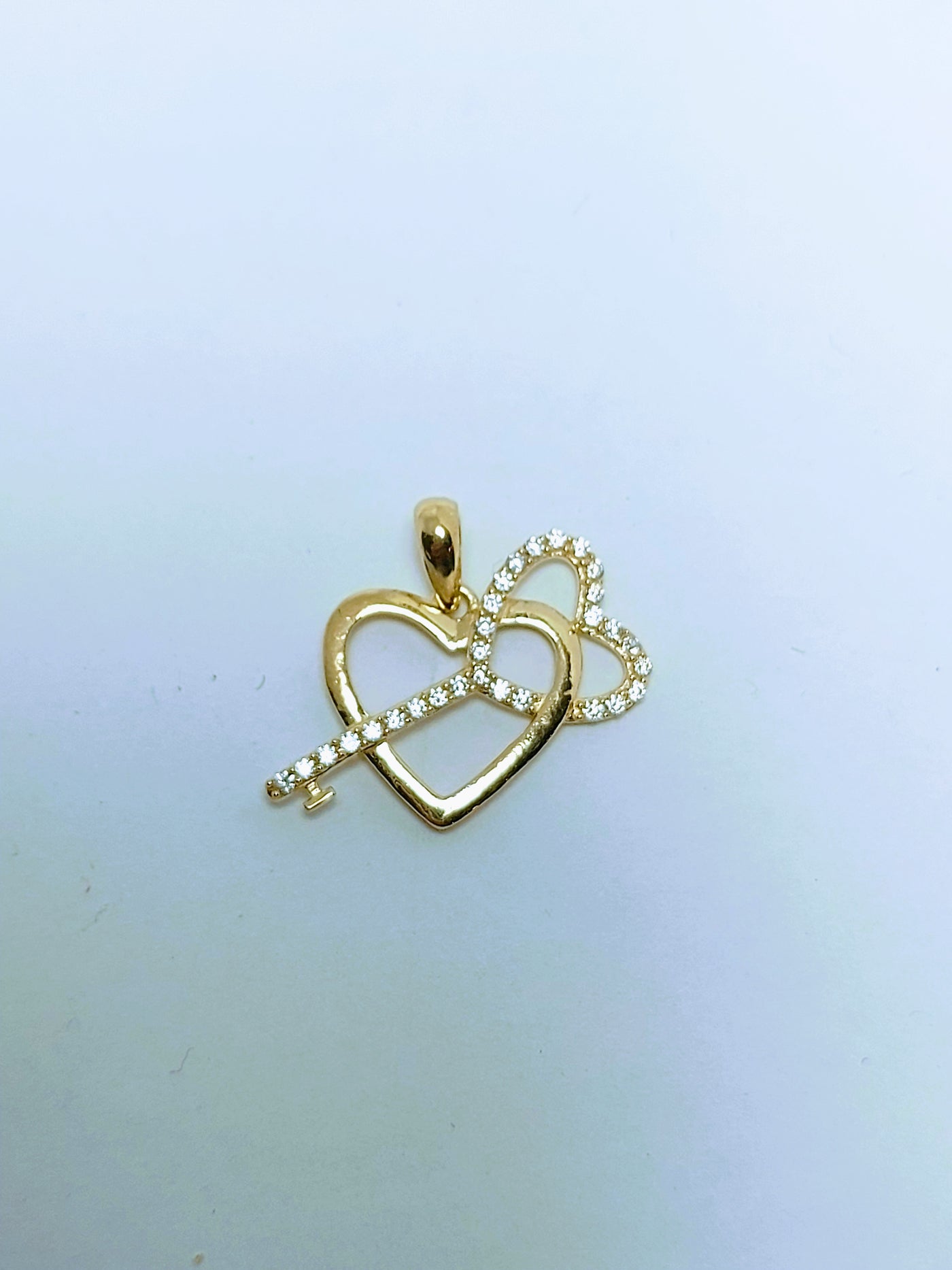 Heart with key heart gold pendant