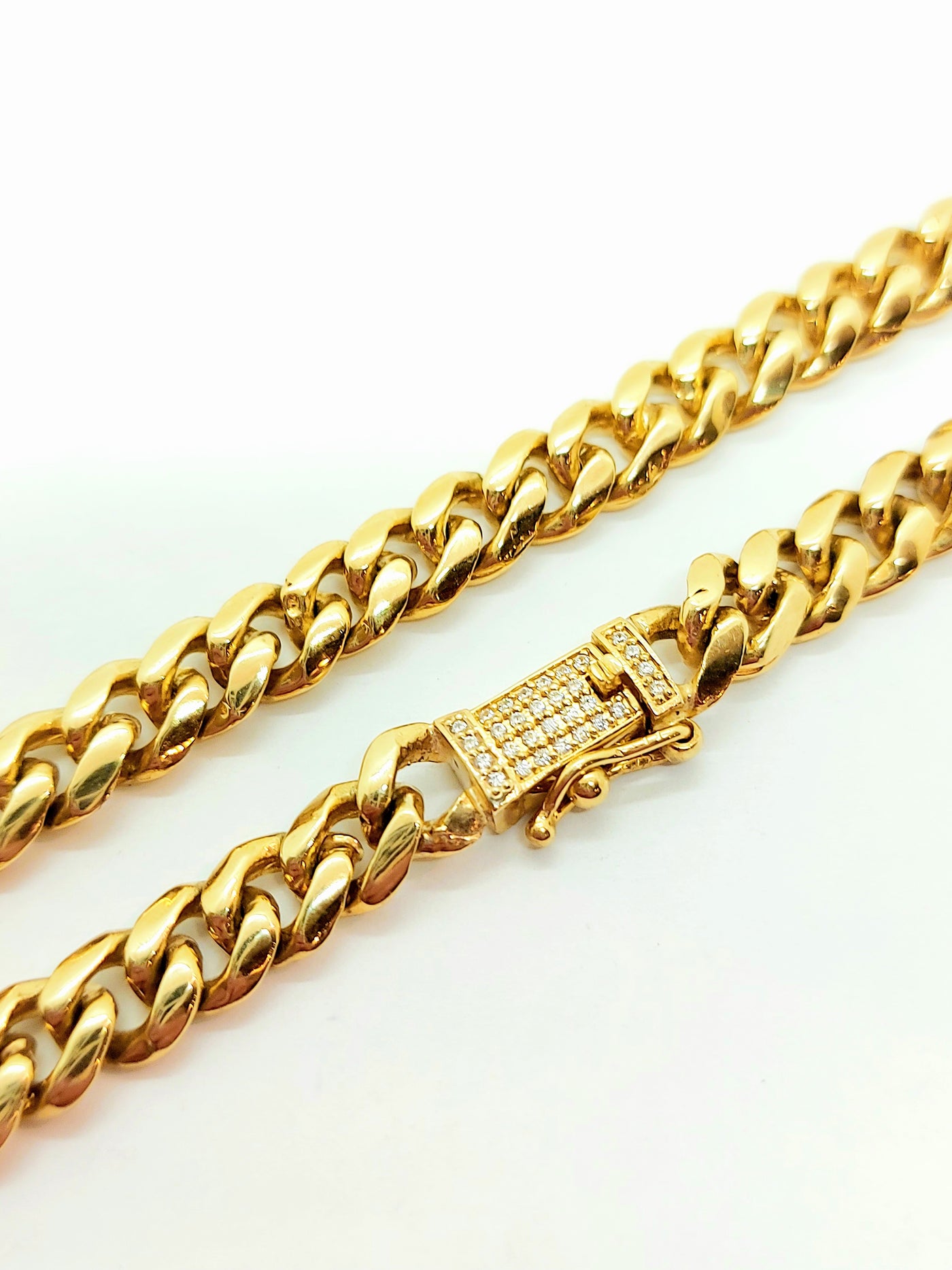 Solid gold Cuban chain 65$/gram with box lock