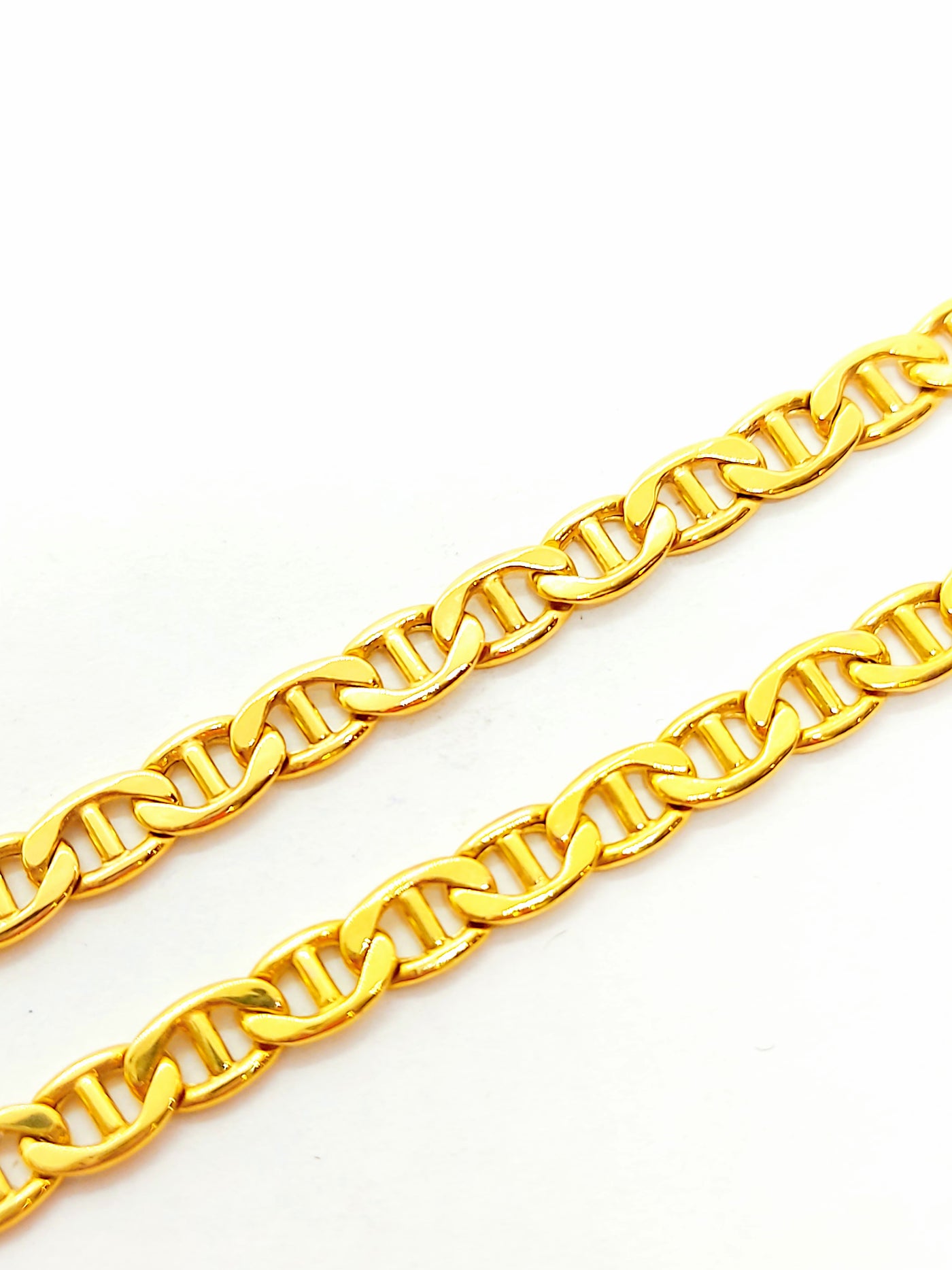 Gucci/Mariner Italian 10k gold chain