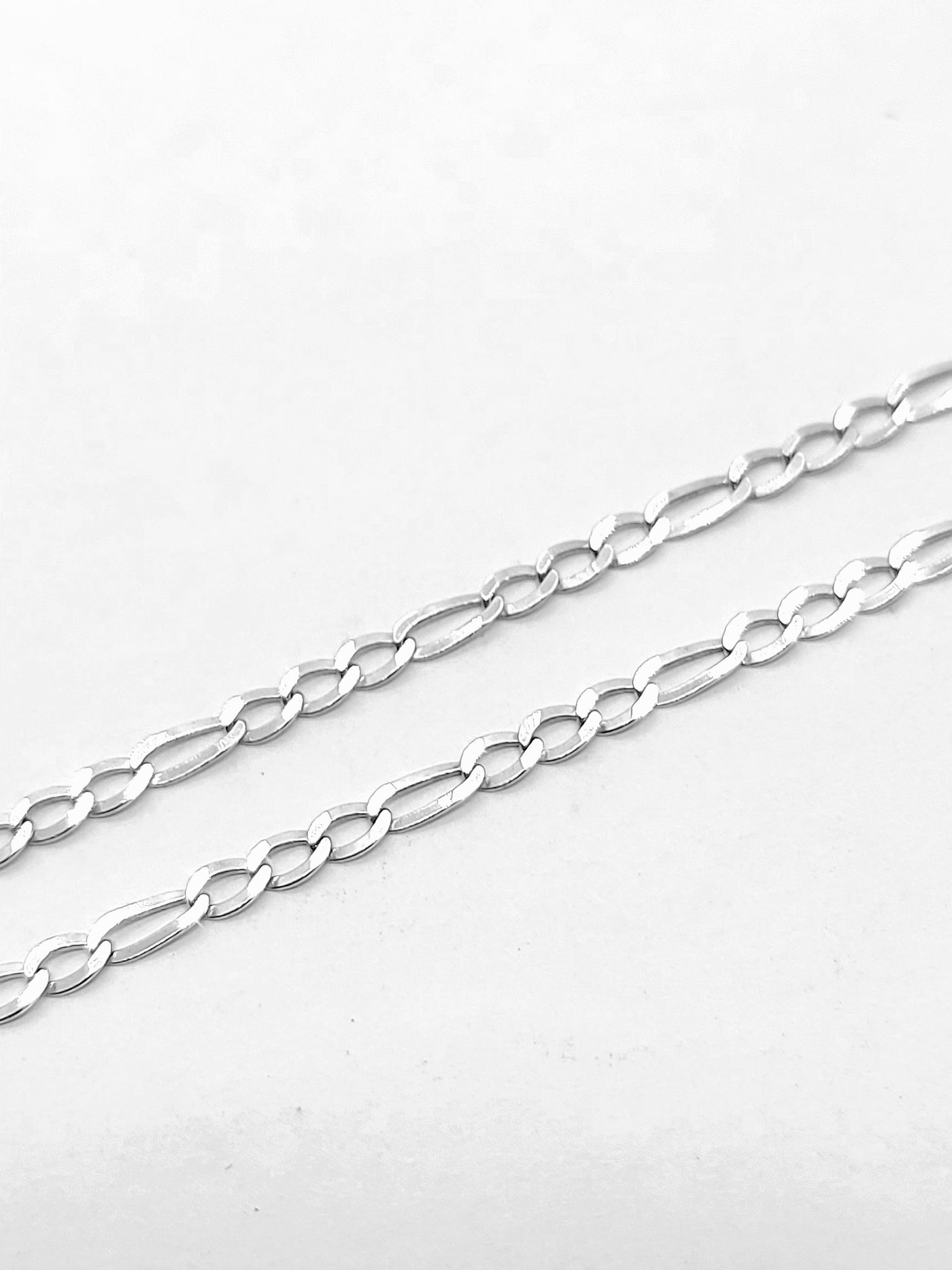 Figaro Chain/Necklace White Gold for women